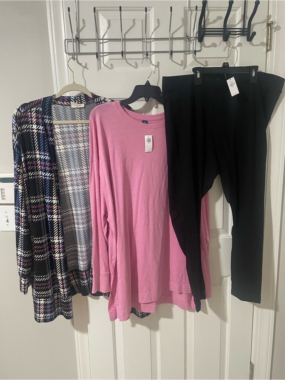 Women's Pink Long-Sleeve Top by old navy xxl leggings nwt xxl 1x cardigan